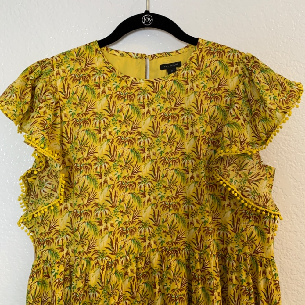 Ann Taylor Maxi Dress Medium Yellow Palm Tree Print Ruffle Sleeve Tropical NWOT - Picture 4 of 16